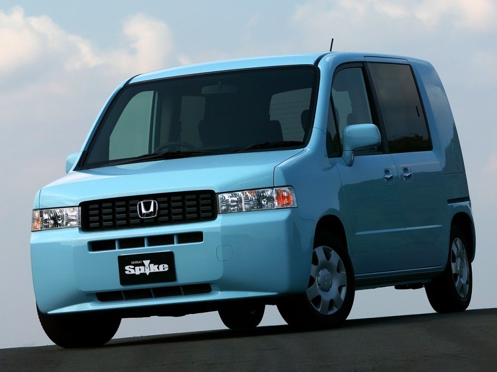 автосервис ремонт Honda Mobilio Spike I 2002 – 2005 Компактвэн 1.5 CVT 110 л.c. 4x4 бензин 0